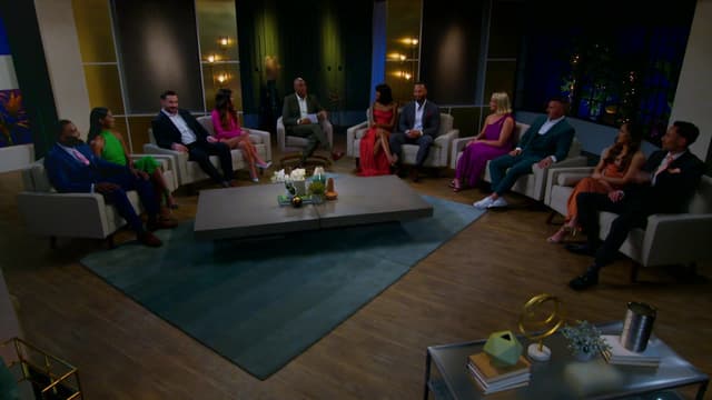 S14:E18 - Boston Reunion, Part 1