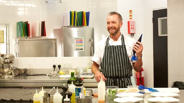 S12:E26 - Wales Starter