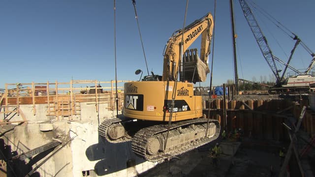 S01:E09 - Ticket to Ride