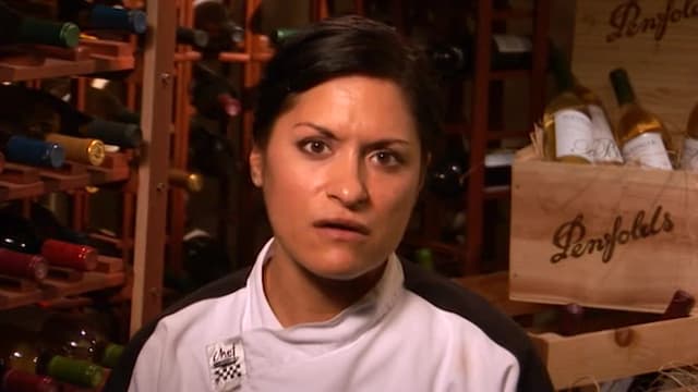 S05:E13 - 3 Chefs Compete