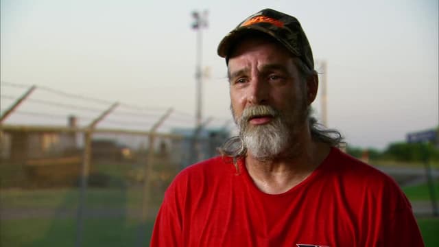 S11:E11 - Clashes and Crashes