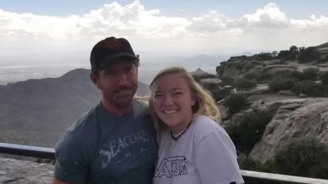 S05:E07 - Ballerina Ashley Benefield Kills Husband in "Self Defense" / the Unsolved Murders at Cabin 28