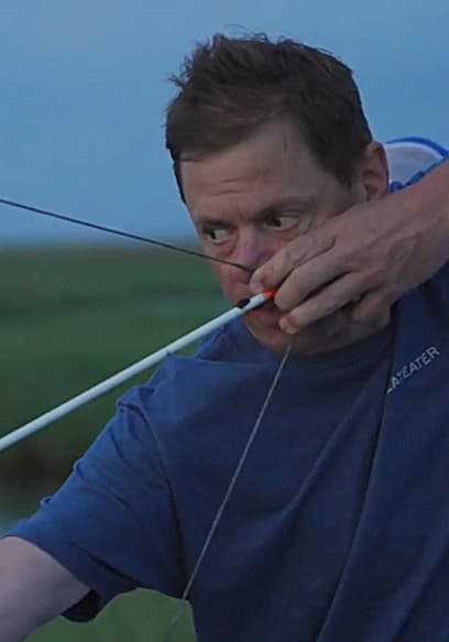 S13:E01 - Louisiana Spearfishing and Bowfishing poster