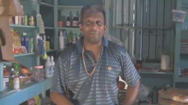 S01:E04 - In and Out of Love