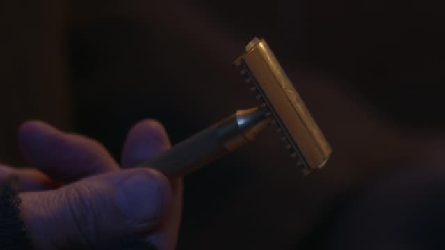 S01:É04 - S01:E04 - Dirty Work