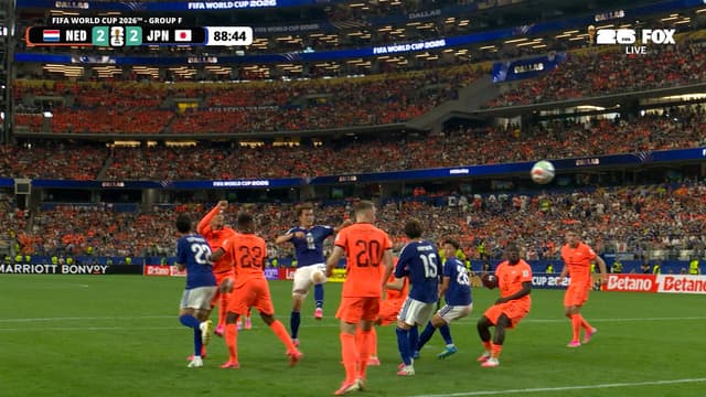 S2026:E30 - Japan’s Daichi Kamada scores late equalizer off corner against Netherlands