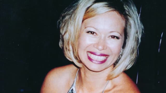 S06:E02 - Paula Brown - Life of the Party Part 2