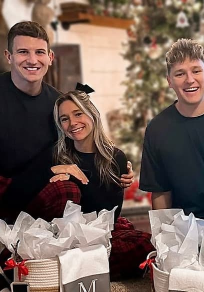 S01:E03 - Britt and Drew's Christmas Gifts poster