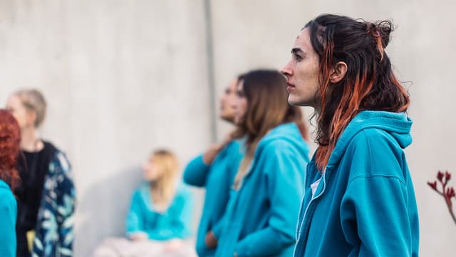 S07:E01 - Blood Wedding