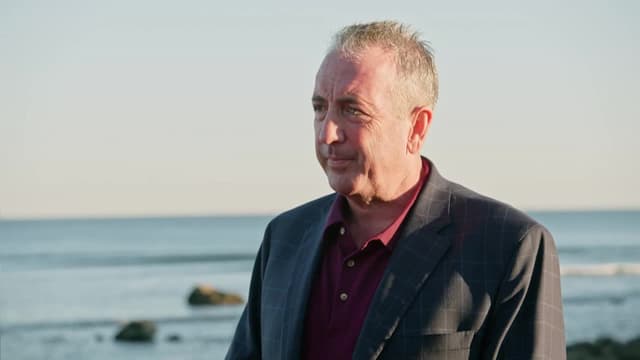 S03:E03 - Narragansett Bay Retreat