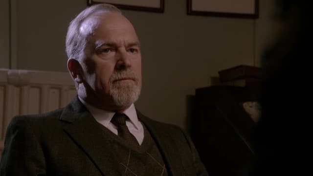 S05:E06 - First Dance