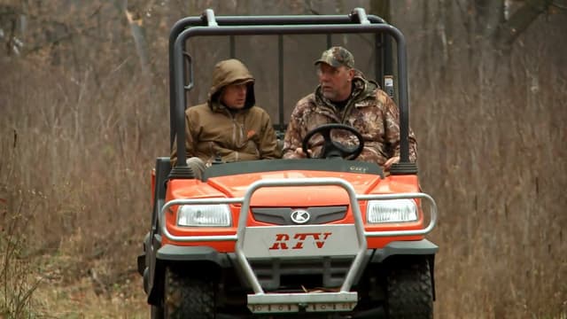 S04:E07 - Opening Day: Wisconsin Whitetail Deer Part 1