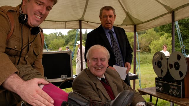 S11:E01 - Shot at Dawn