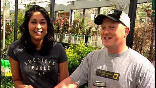 S02:E06 - Hot Tub Hub