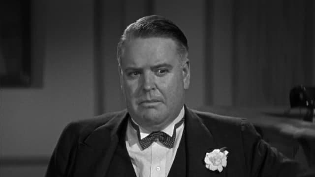 S01:E13 - Disorder in the Court