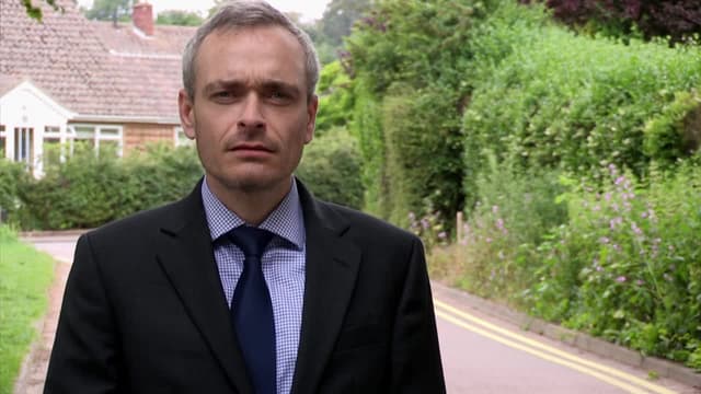 S01:E01 - Susan Warne