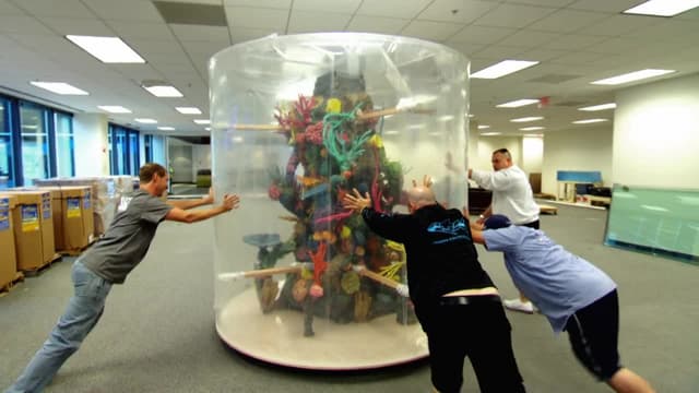 S06:E06 - Tanked for the Holidays