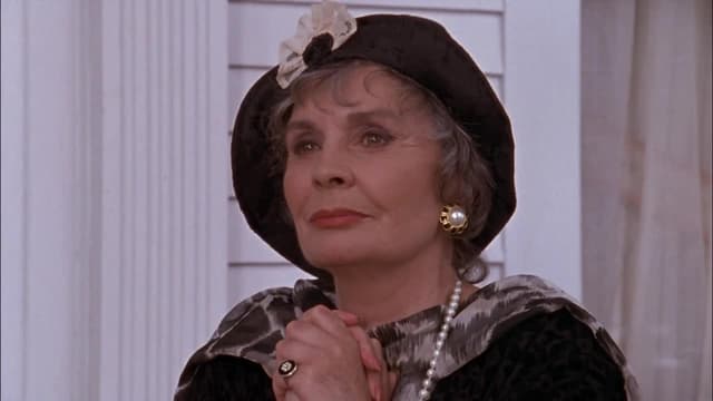 S07:E16 - Ches and the Grand Lady