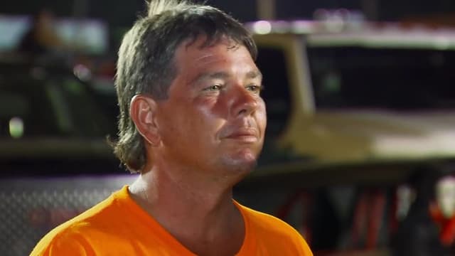 S11:E02 - Playing Dirty