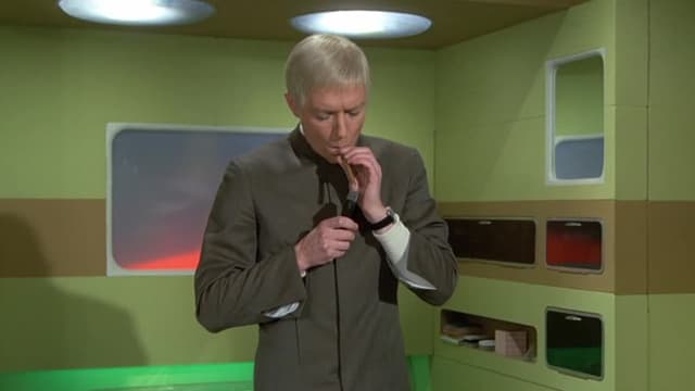 S01:E24 - Kill Straker!