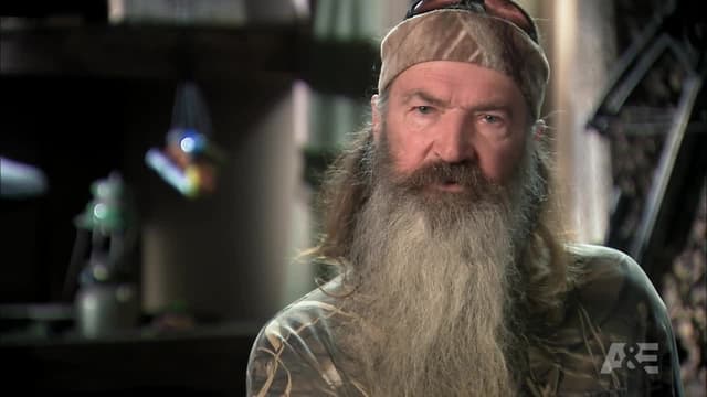 S07:E04 - A Home for the Holidays