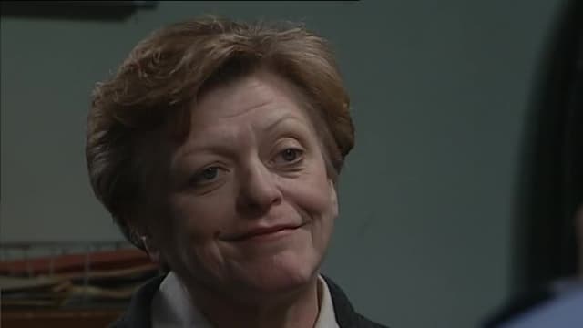 S07:E09 - Smoke Gets in Your Eyes