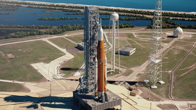 S01:E01 - Explore Surfing, Bioluminescence and Kennedy Space Center Visitor Complex