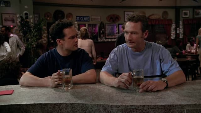 S07:E04 - Married to a Mob