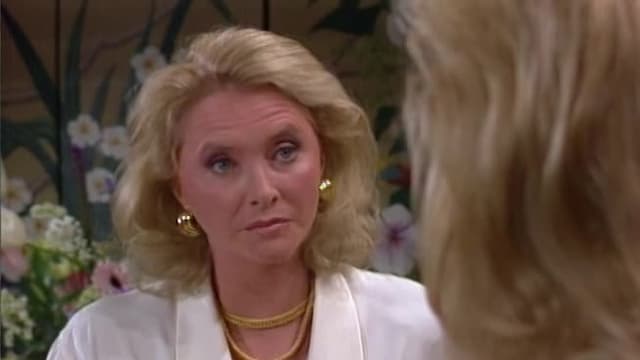 S01:E213 - Episode 213