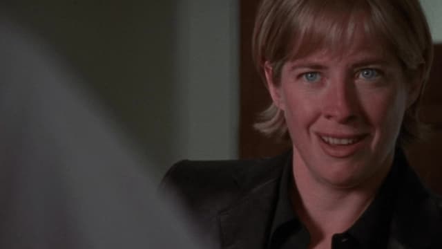 S06:E01 - Career Opportunists