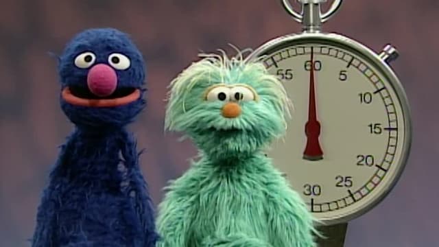 S32:E61 - Cleaning Up Sesame Street After the Hurricane