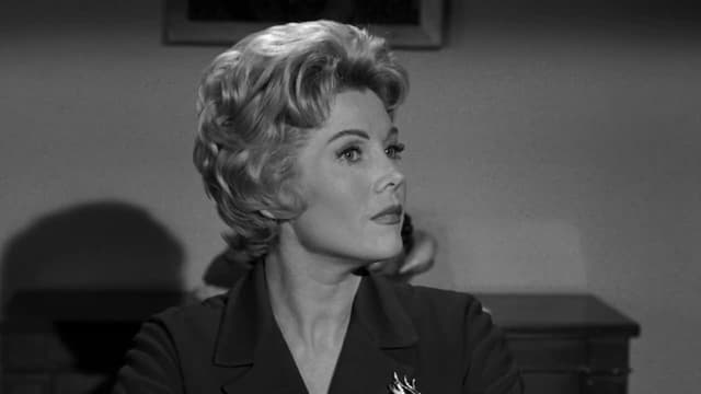 S01:E11 - Hazel's Winning Personality