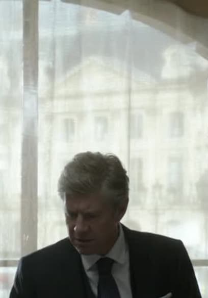 S01:E05 - Place Vendome poster