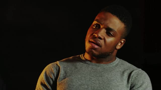 S01:E04 - El asesino de llamadas por cobrar