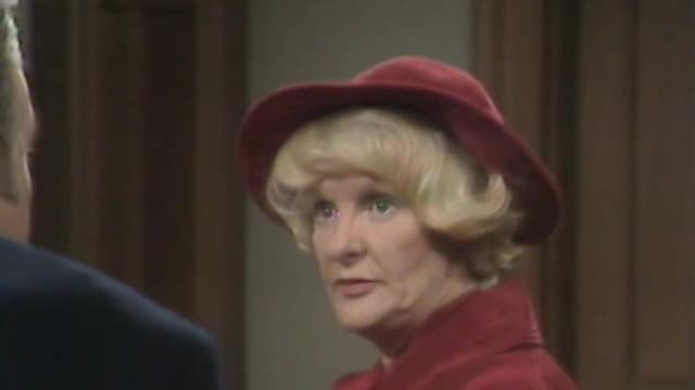 S02:E05 - Robert's Record Player