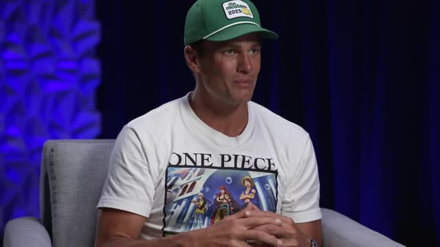 S2025:E01 - Tom Brady