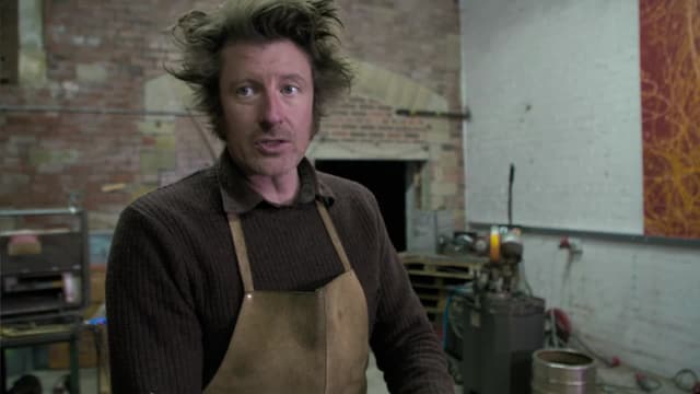 S01:E14 - Car / Ballet Shoes / Fire Screen / Bowling Pin