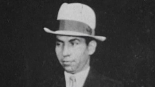 S01:E10 - The American Mob