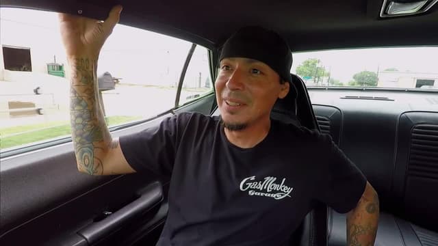 S15:E05 - Chop Shop Truck