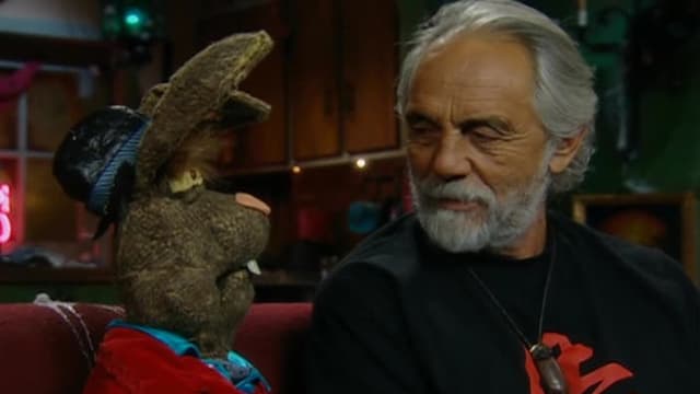 S01:E05 - Tommy Chong & Harland Williams