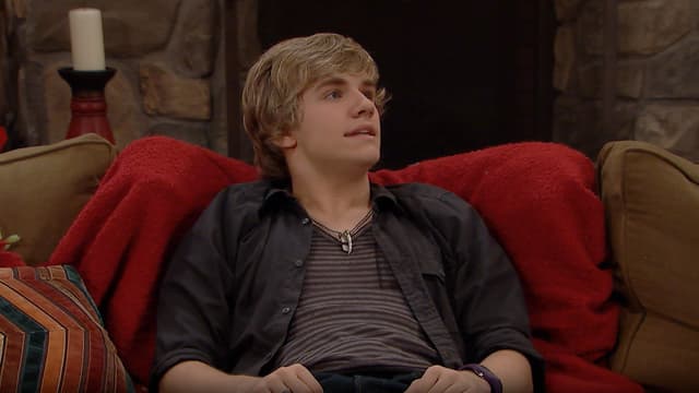 S01:E05 - This Time the Problem Is With Dad and Not With Boys