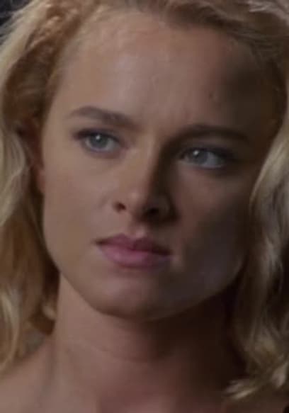 S01:E03 - Má que humano poster