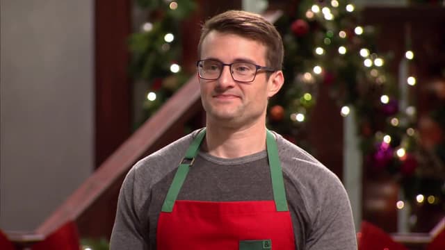 S02:E05 - Christmas Comes in All Sizes