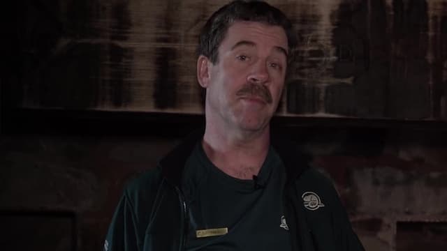 S01:E05 - The Grey Lady of Stoney Beach - Part One