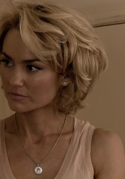 Affiche de S01:E04 - Kelly Carlson