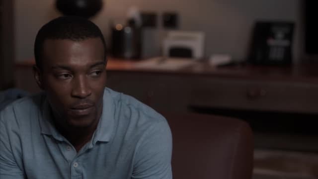 S02:E01 - Episode 1