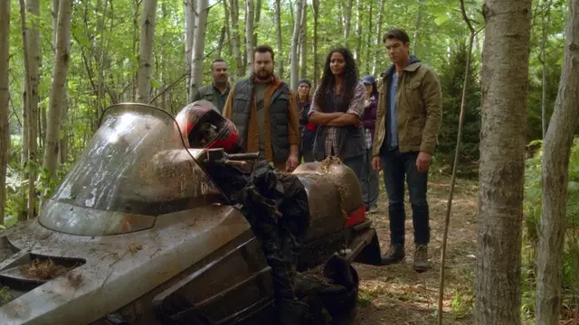 S01:E09 - Happy Campers