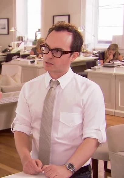 S01:E11 - Clutter-Free Basement poster
