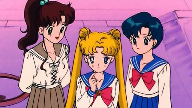 S02:E31 - Shared Feelings: Usagi and Mamoru In Love Once Again