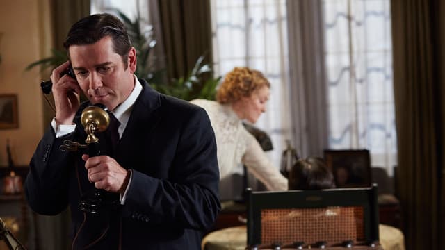 S10:E08 - Weekend at Murdochs